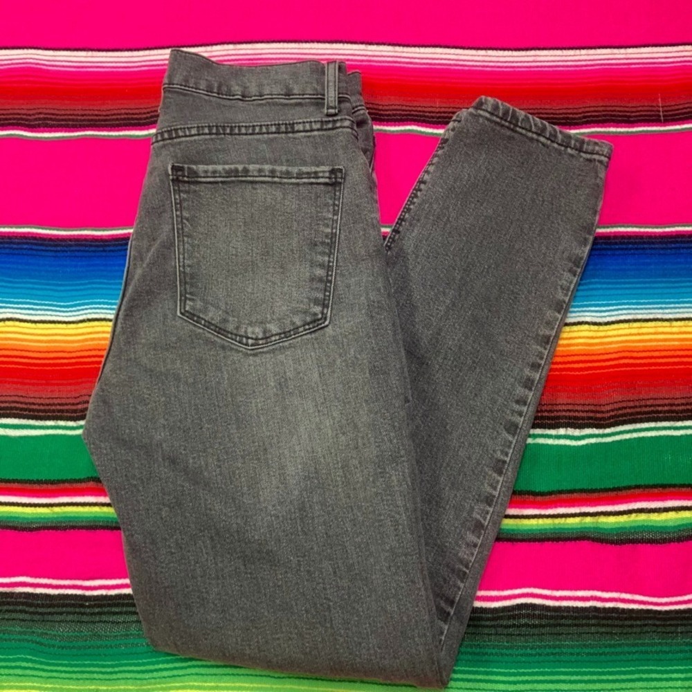 Mott & Bow Mom Jeans (Fits 27x30) Dark‎ Grey